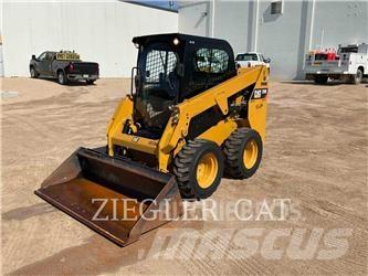 CAT 226D Мини товарачи
