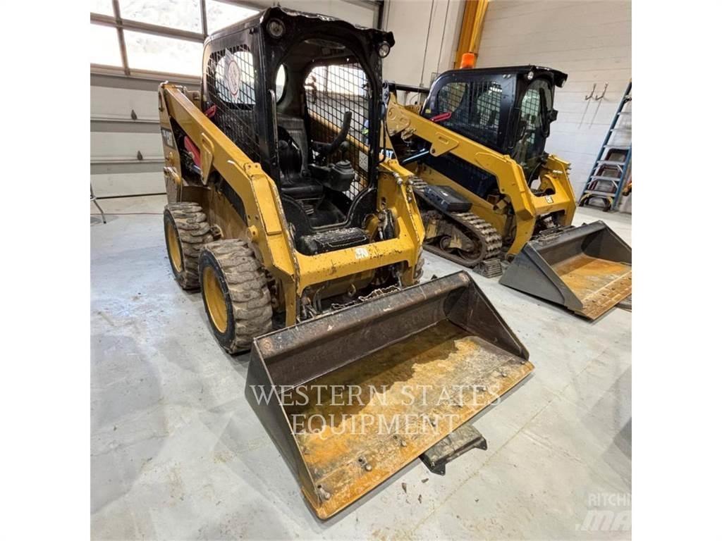 CAT 226D Мини товарачи
