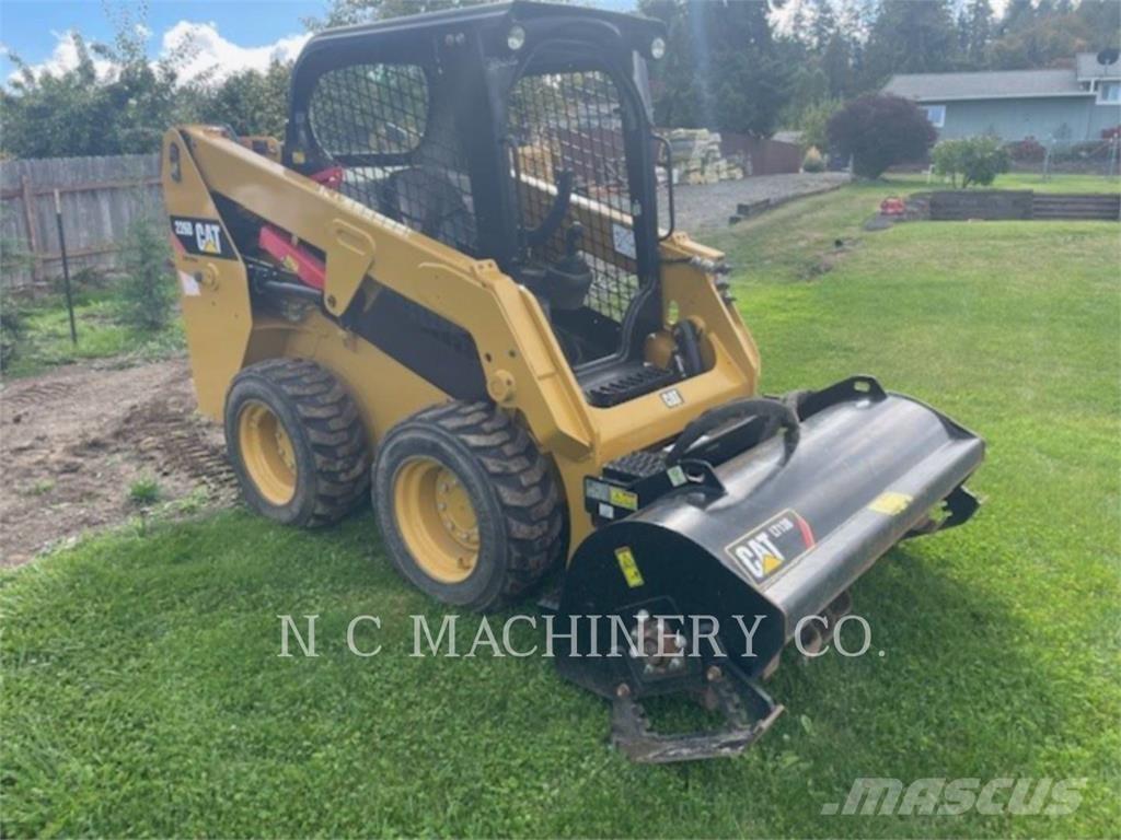 CAT 226D Мини товарачи
