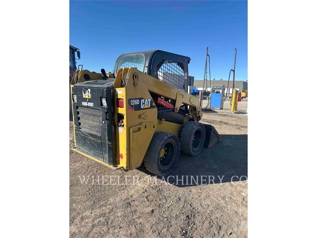 CAT 226D C1-H2 Мини товарачи

