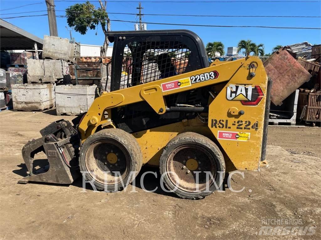 CAT 226D3 Мини товарачи
