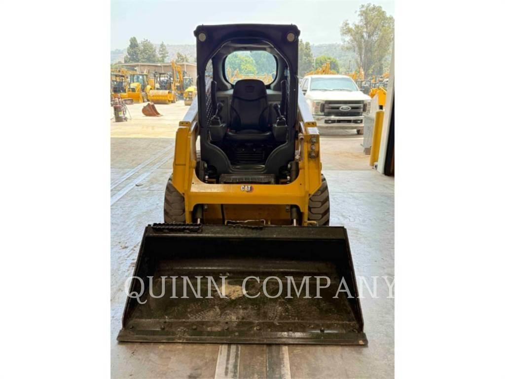 CAT 226D3 Мини товарачи
