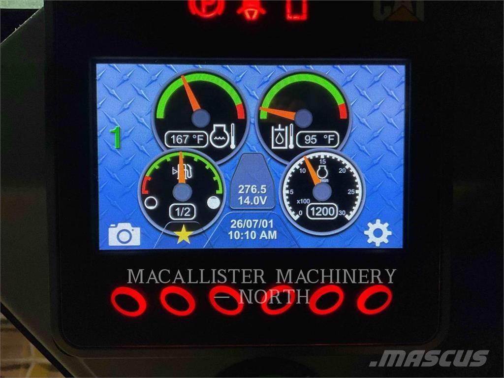 CAT 226D3 AQ Мини товарачи
