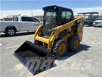 CAT 226D3 C3H2 Мини товарачи
