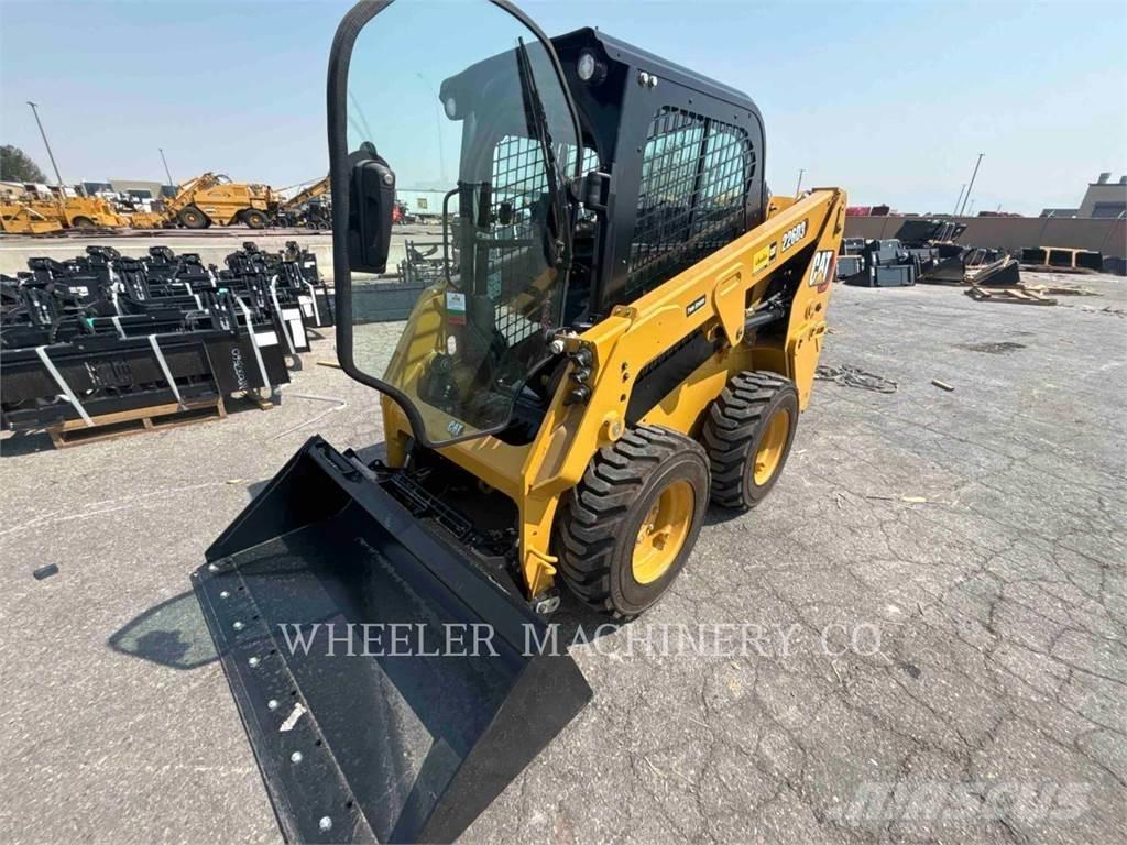 CAT 226D3 C3H2 Мини товарачи
