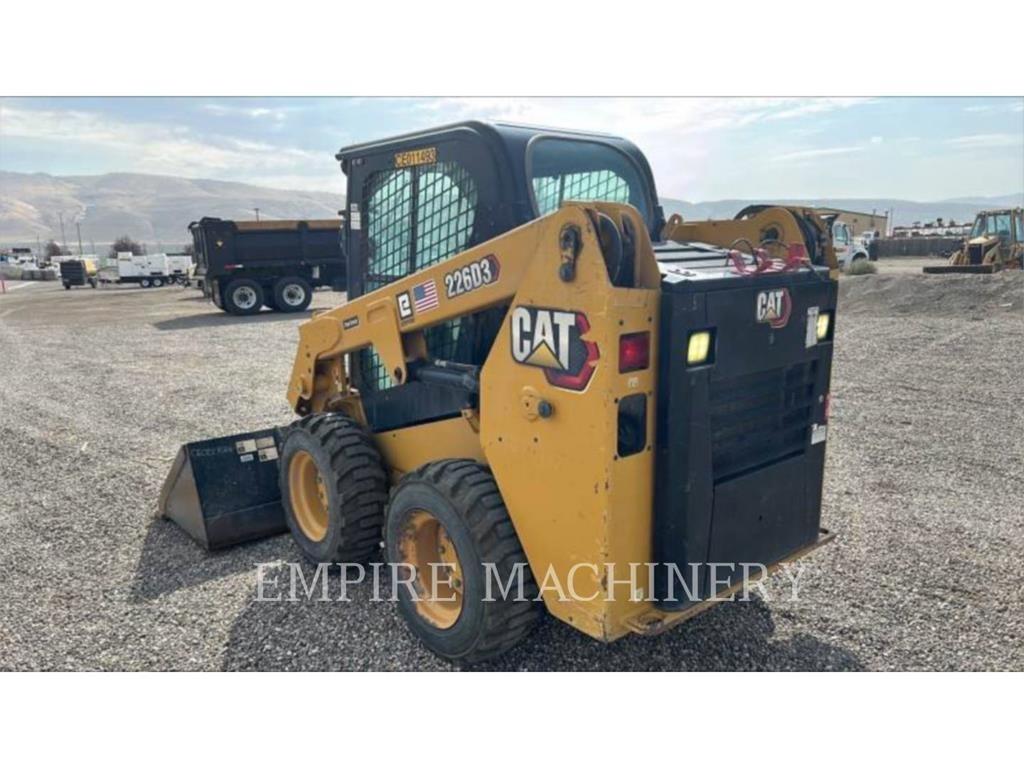 CAT 226D3 CA Мини товарачи
