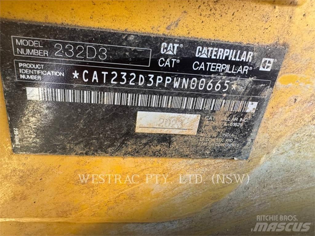 CAT 232D3LRC Мини товарачи
