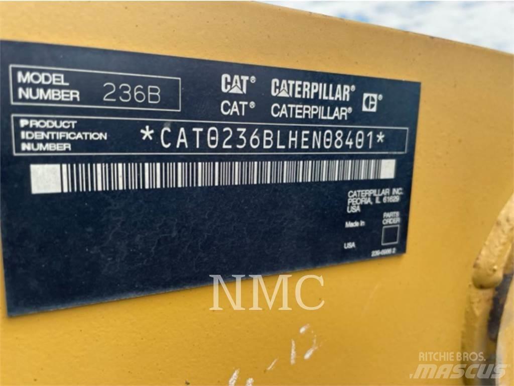 CAT 236B Мини товарачи
