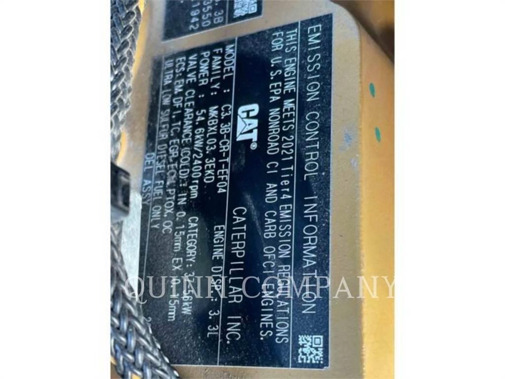 CAT 236D Мини товарачи
