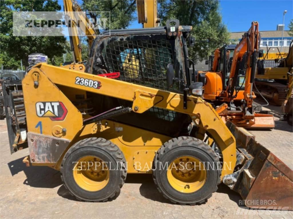 CAT 236D Мини товарачи
