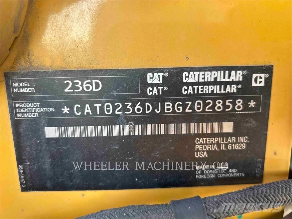 CAT 236D C3 2S Мини товарачи
