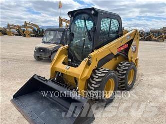 CAT 236D3 Мини товарачи
