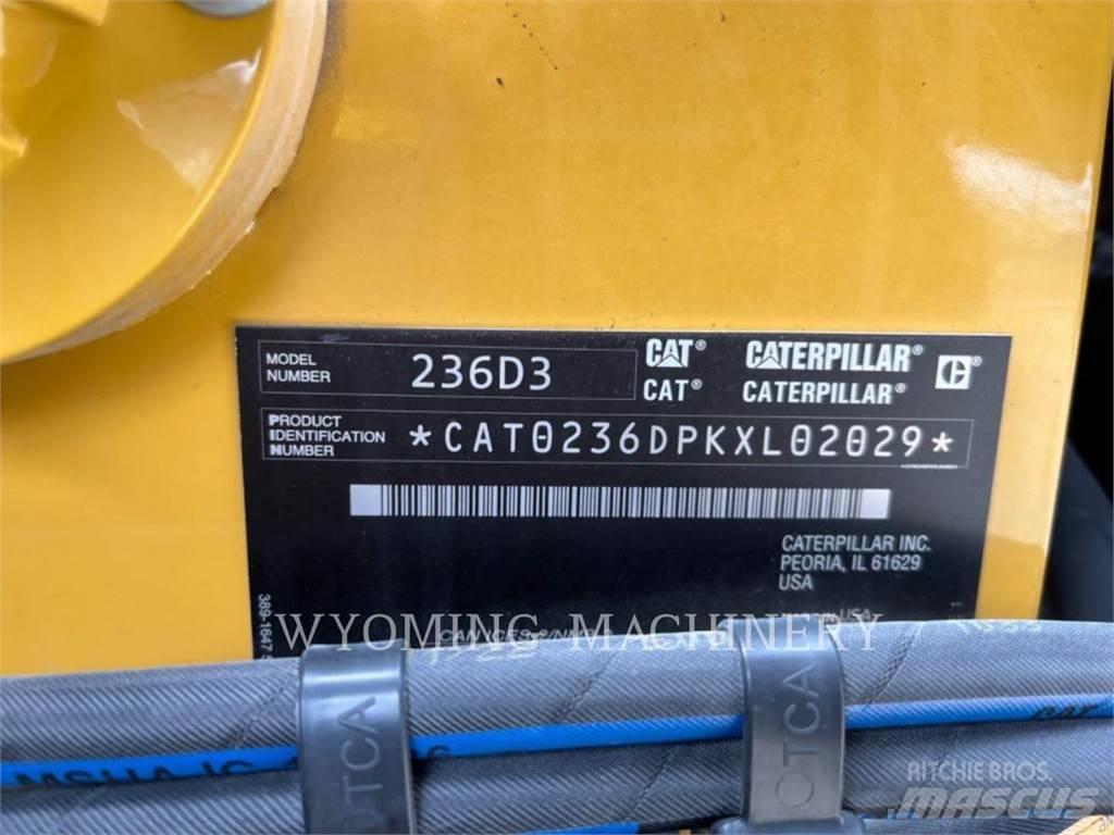 CAT 236D3 Мини товарачи
