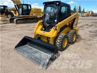 CAT 236D3 Мини товарачи
