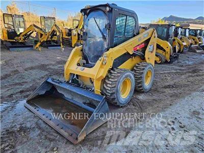 CAT 236D3 Мини товарачи

