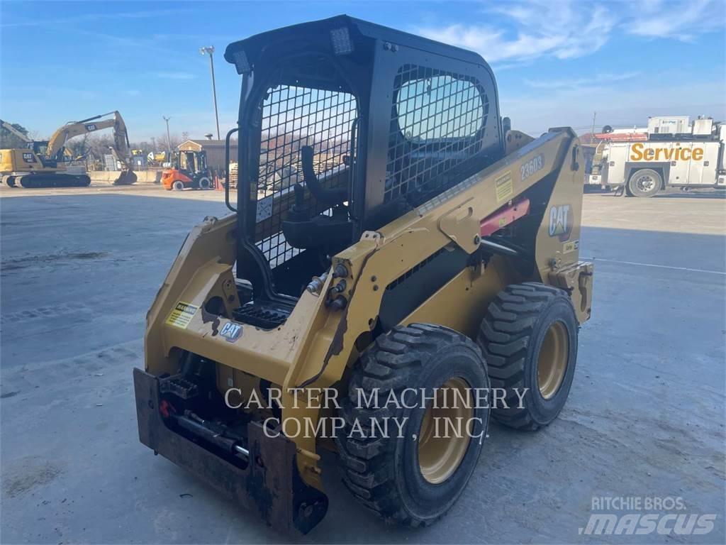 CAT 236D3 Мини товарачи

