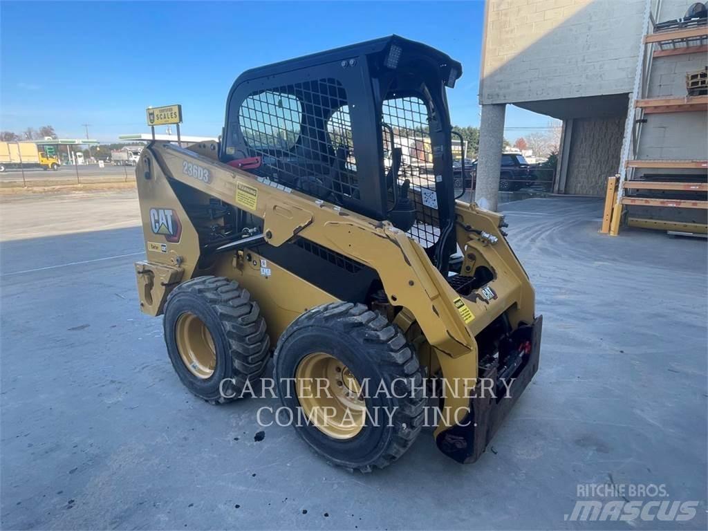 CAT 236D3 Мини товарачи
