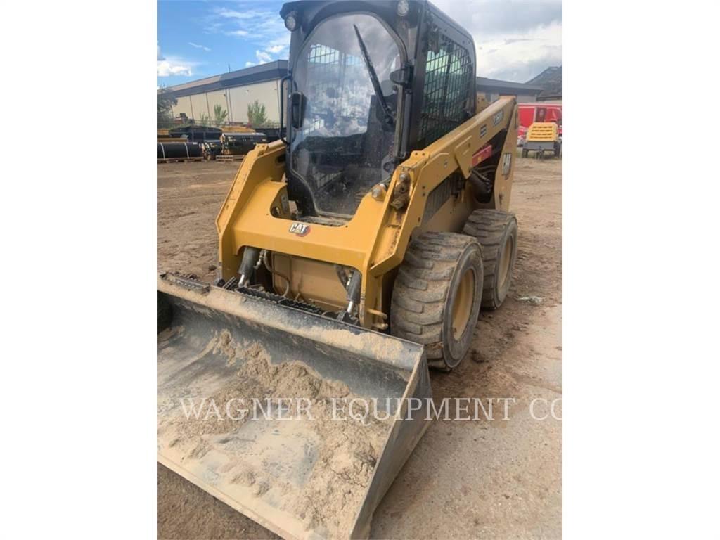 CAT 236D3 Мини товарачи
