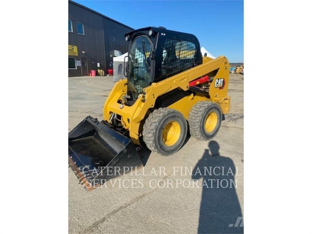 CAT 236D3 Мини товарачи
