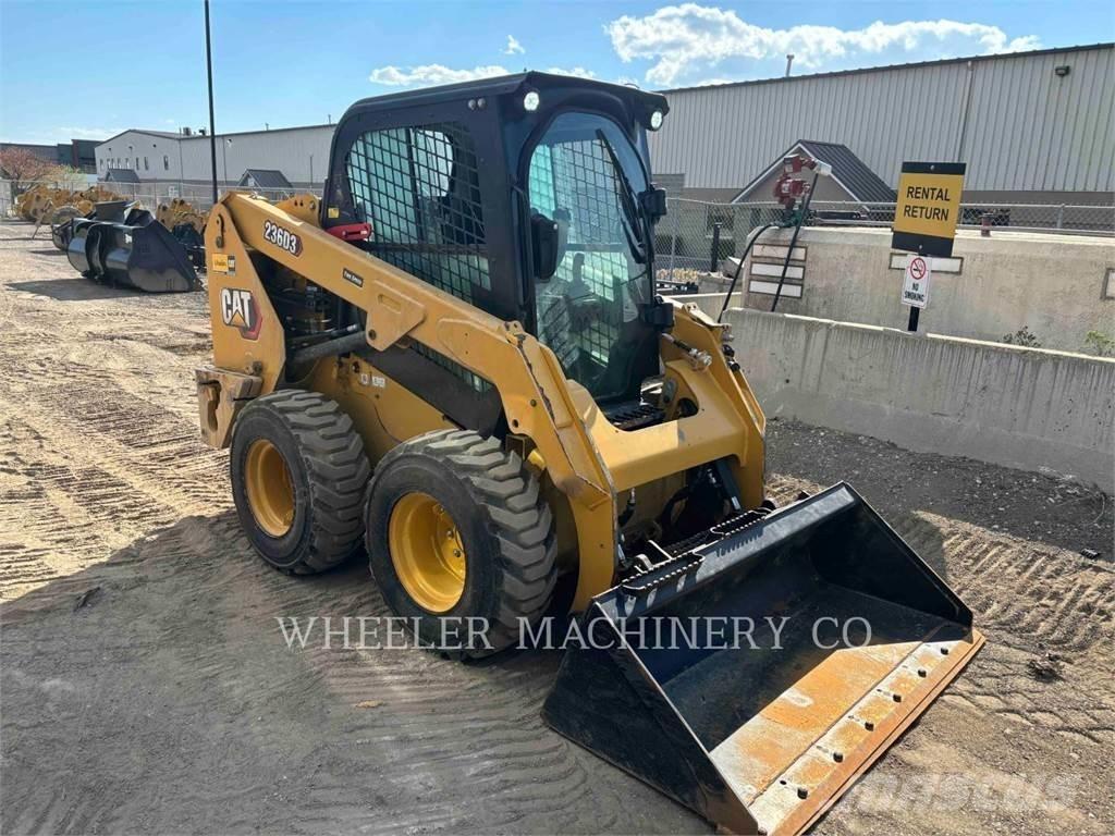 CAT 236D3 C3H2 Мини товарачи
