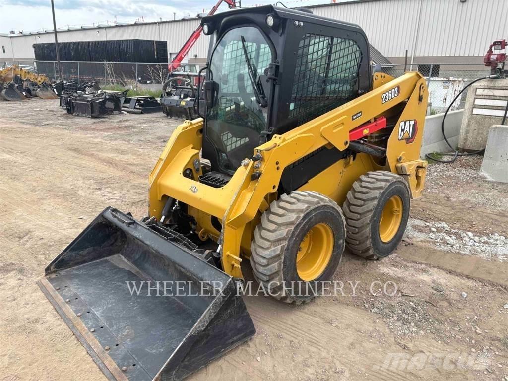 CAT 236D3 C3H2 Мини товарачи
