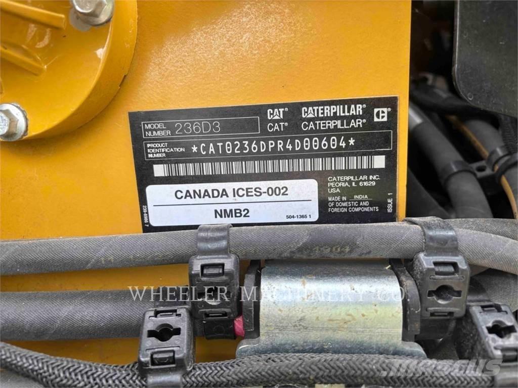 CAT 236D3 C3H2 Мини товарачи
