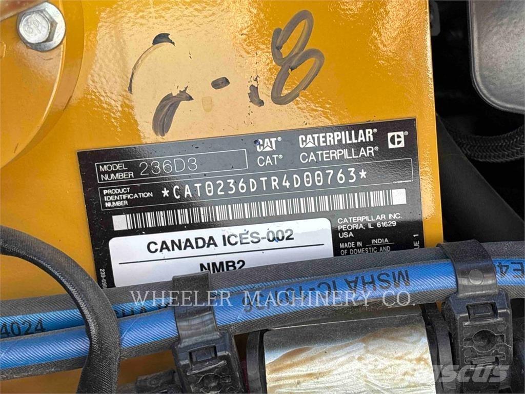 CAT 236D3 C3H2 Мини товарачи
