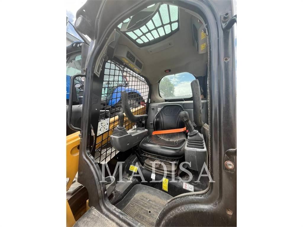 CAT 236D3LRC Мини товарачи
