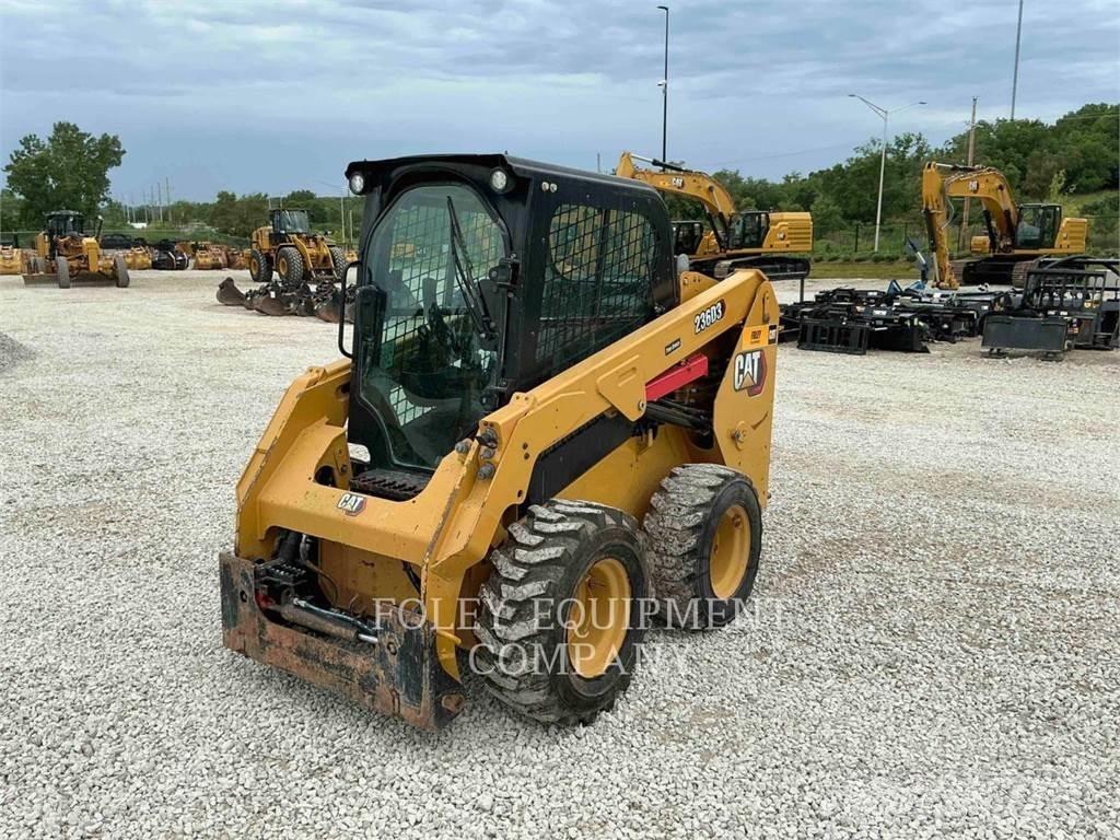 CAT 236D3STD2C Мини товарачи
