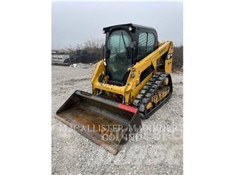 CAT 239D Верижен товарач