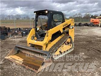 CAT 239D Верижен товарач