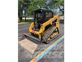 CAT 239D Верижен товарач