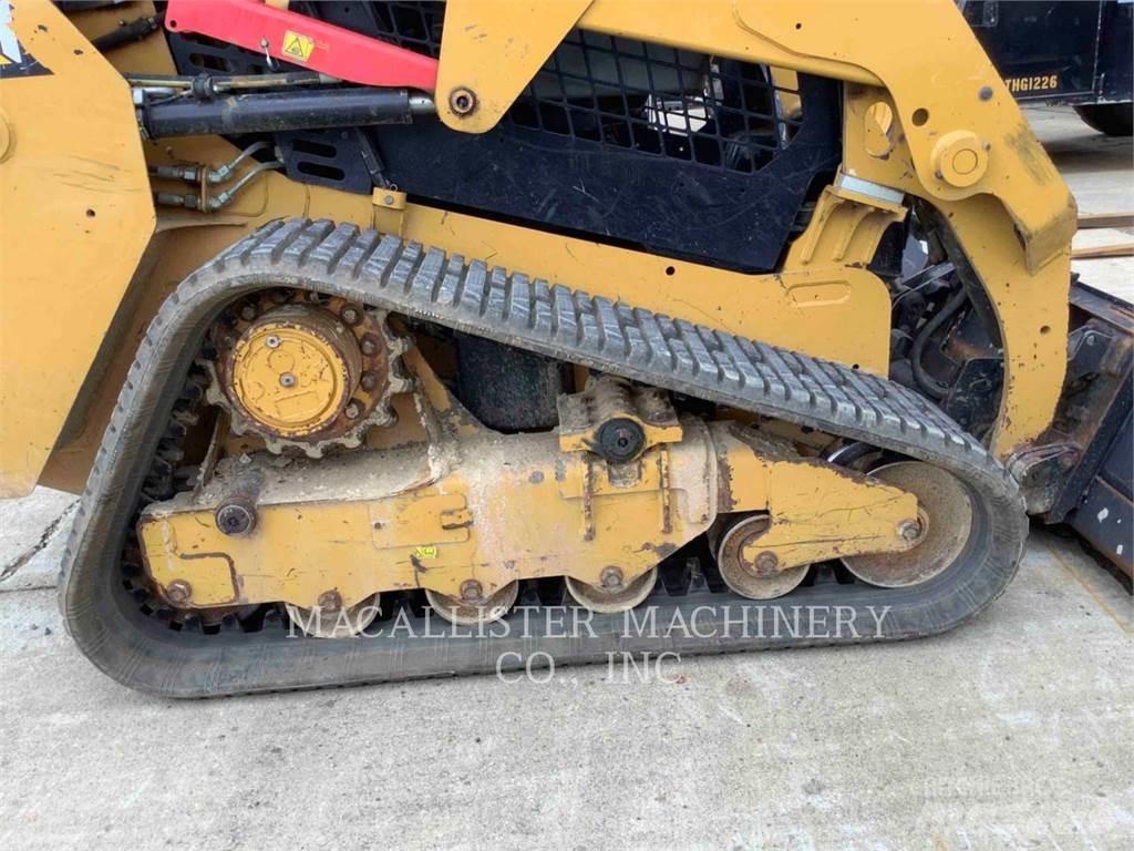 CAT 239D Верижен товарач