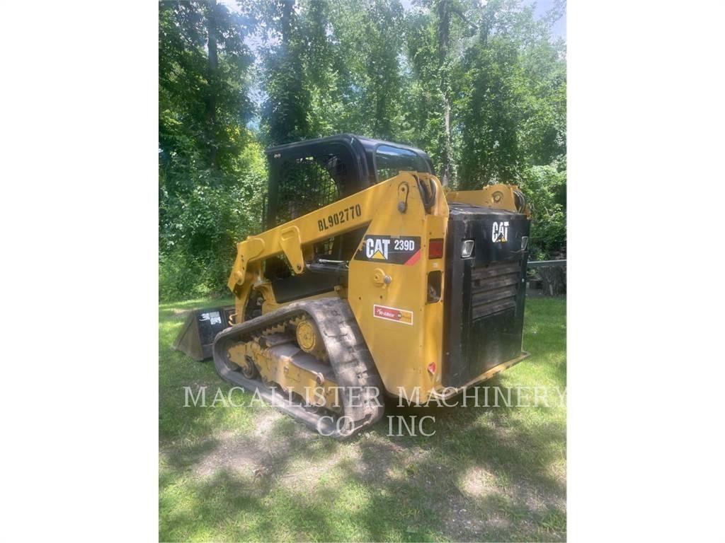 CAT 239D Верижен товарач