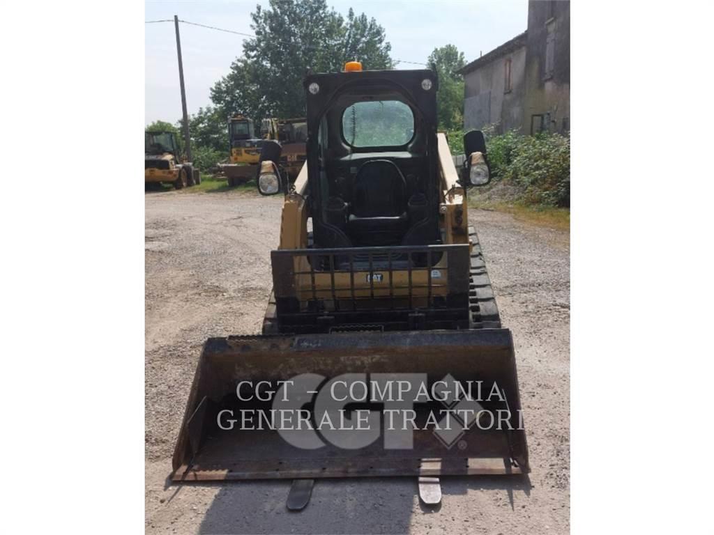 CAT 239D Верижен товарач