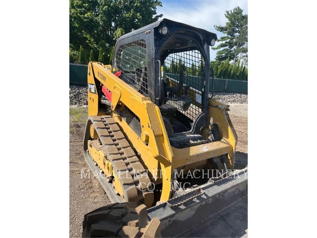 CAT 239D Верижен товарач
