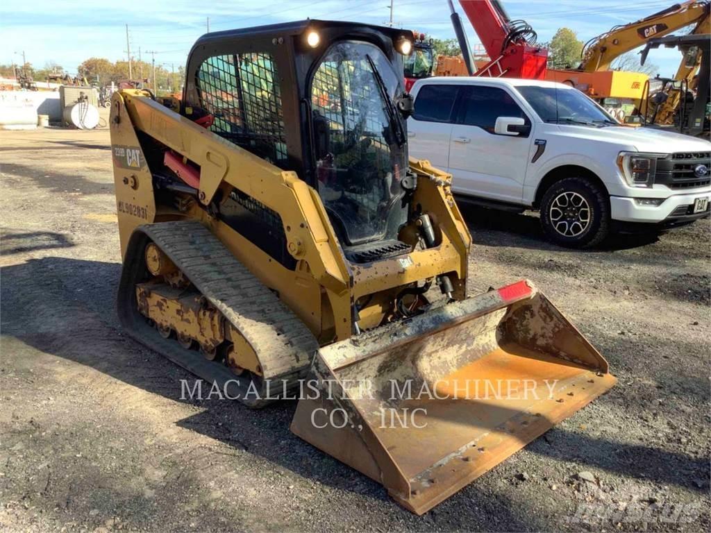 CAT 239D Верижен товарач