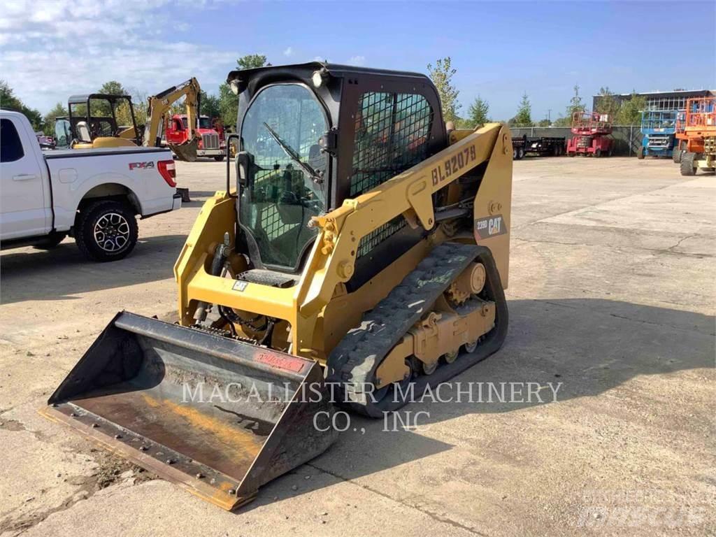 CAT 239D Верижен товарач