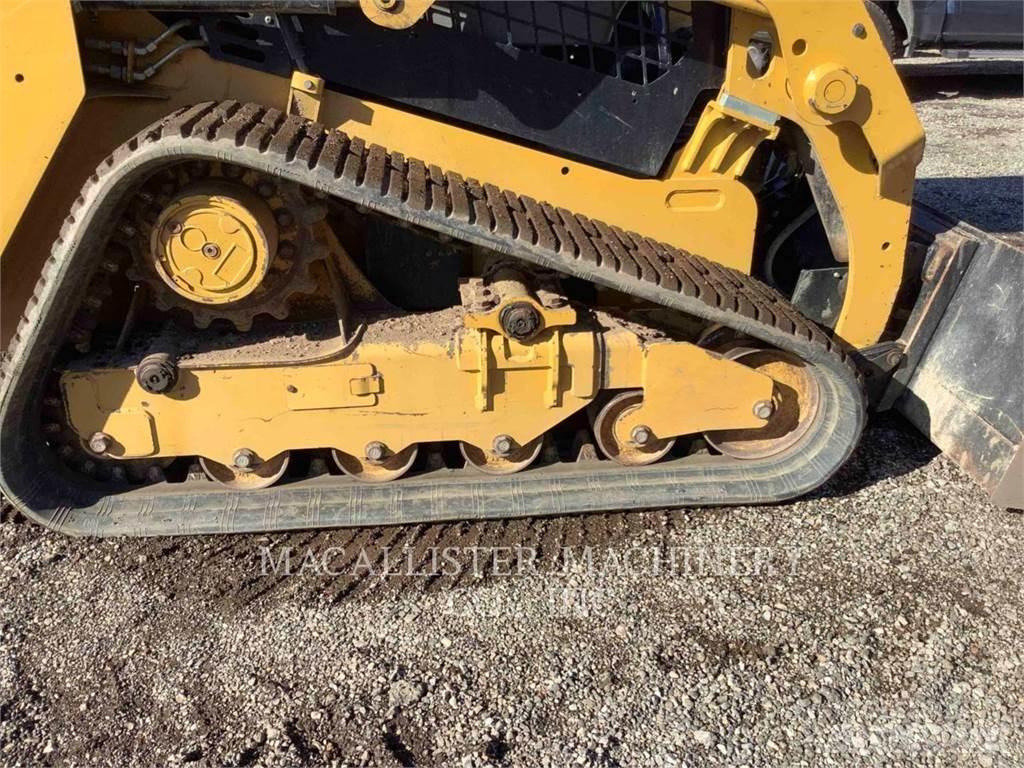 CAT 239D Верижен товарач