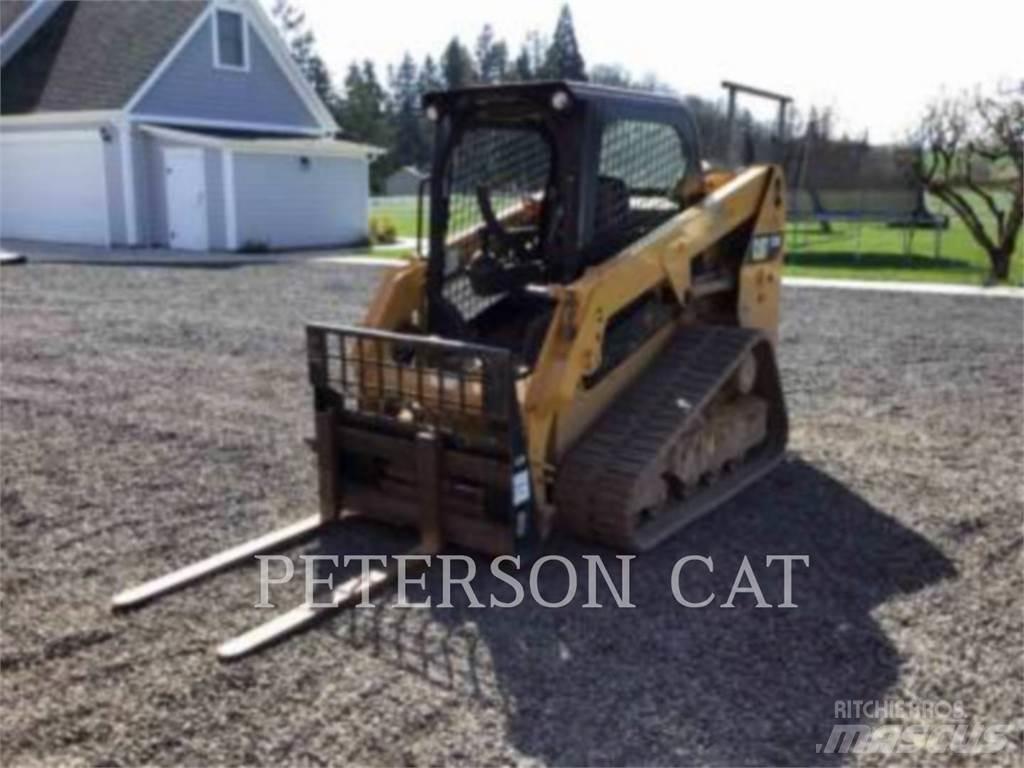 CAT 239D Верижен товарач