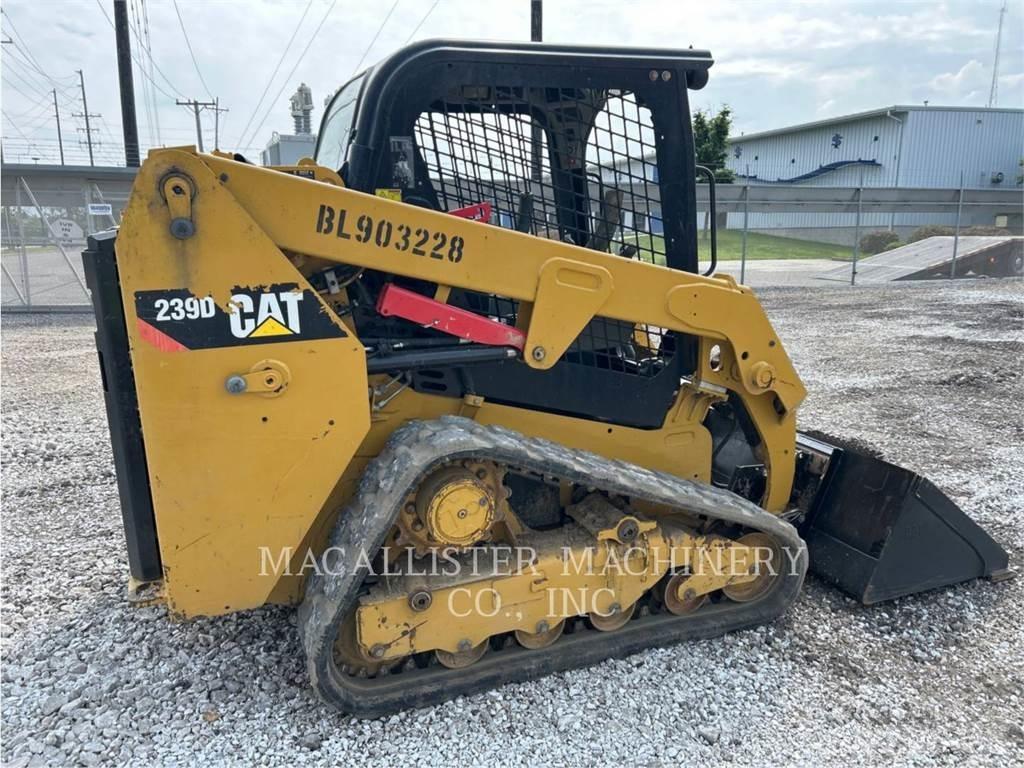 CAT 239D Верижен товарач