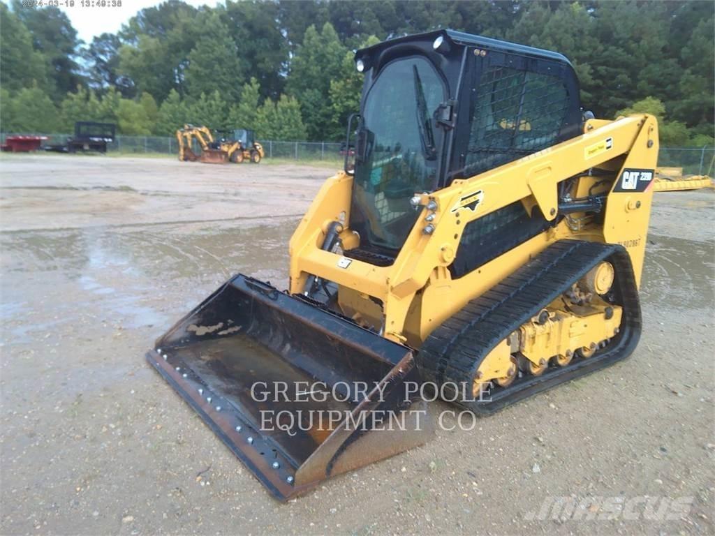CAT 239D Верижен товарач