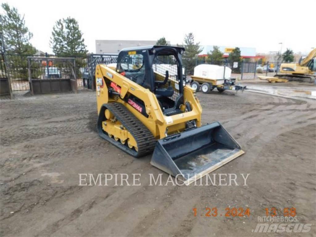 CAT 239D3 Мини товарачи
