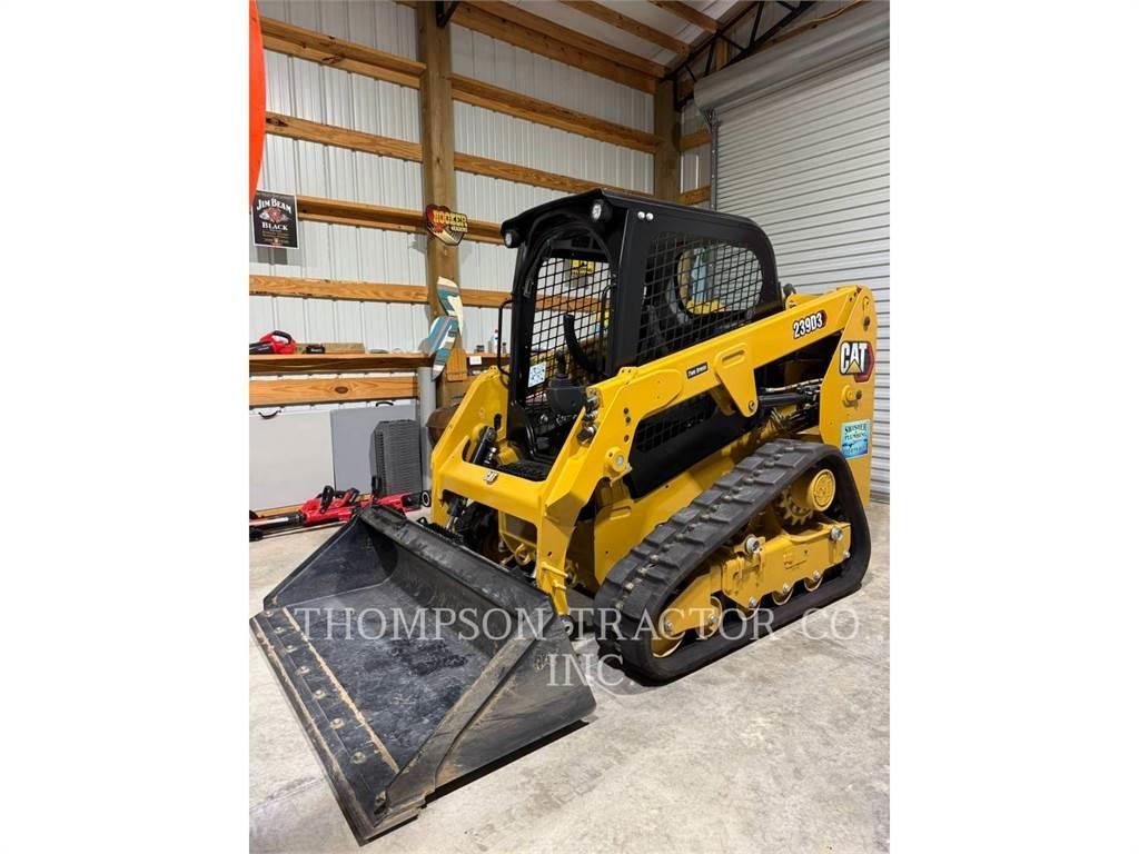 CAT 239D3 Верижен товарач