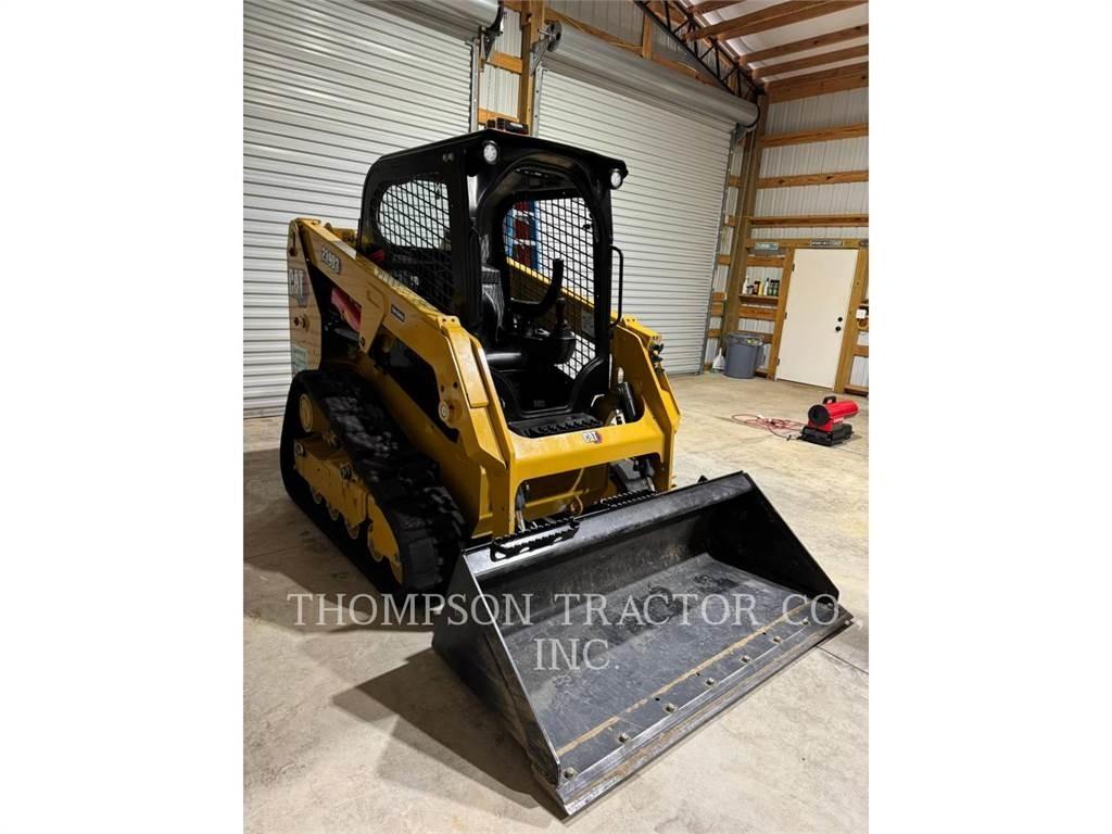 CAT 239D3 Верижен товарач
