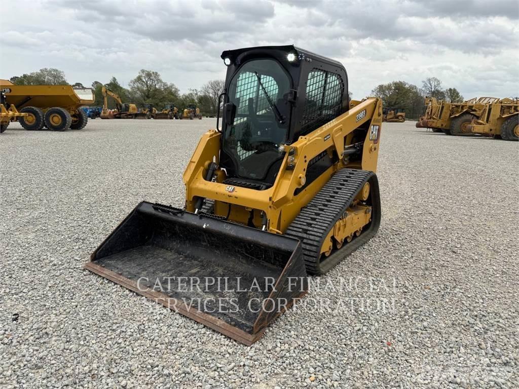 CAT 239D3 Верижен товарач