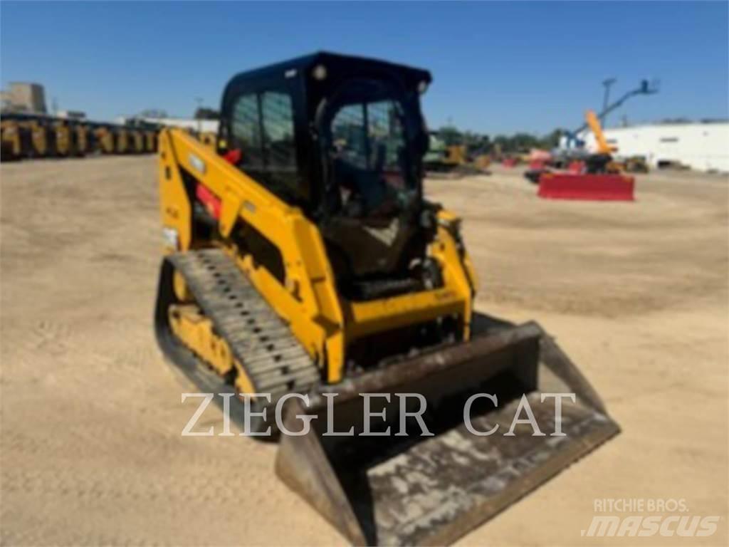 CAT 239D3 Верижен товарач