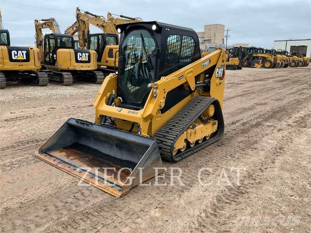 CAT 239D3 Верижен товарач