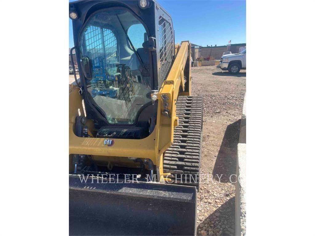 CAT 239D3 C3H2 Верижен товарач