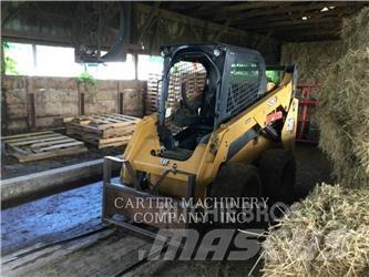 CAT 242D3 Мини товарачи

